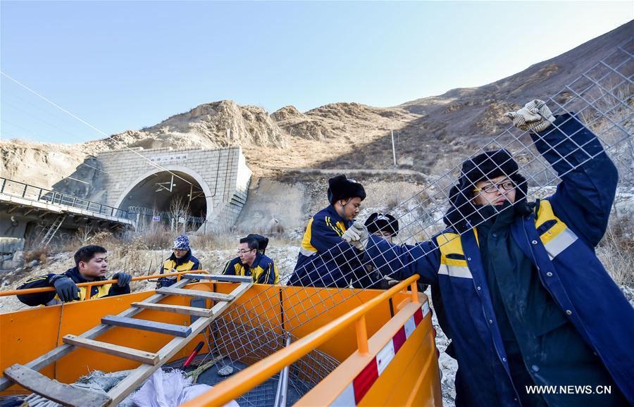 CHINA-HOHHOT-RAILWAY-WORKERS (CN)