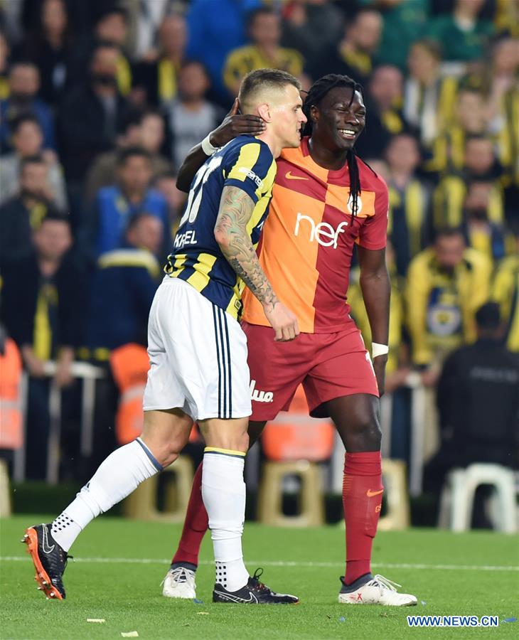 (SP)TURKEY-ISTANBUL-SOCCER-TURKISH SUPER LEAGUE-FENERBAHCE VS GALATASARAY