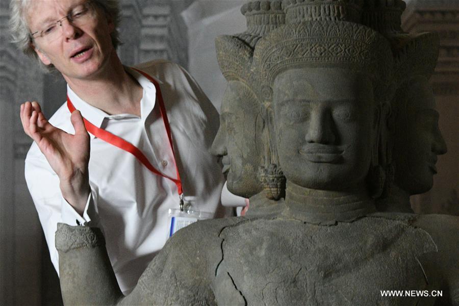 SINGAPORE-ASIAN CIVILISATIONS MUSEUM-EXHIBITION