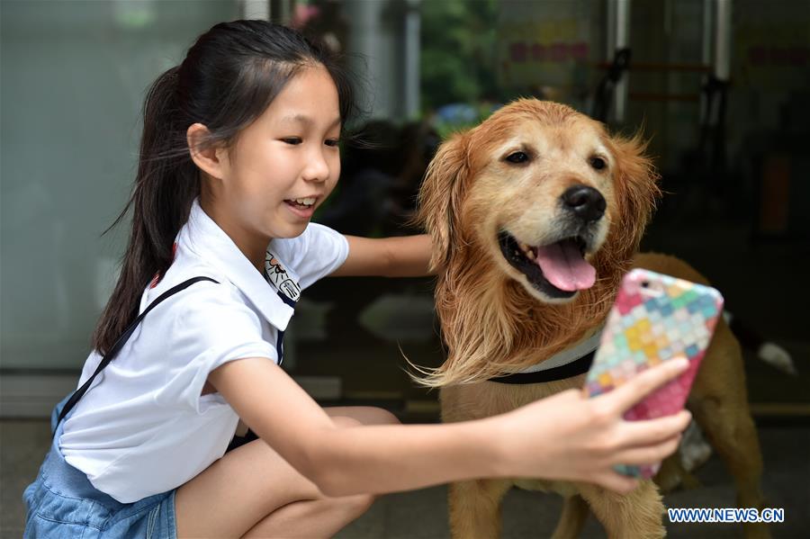 CHINA-GUANGZHOU-DRUG-SNIFFING DOGS (CN)