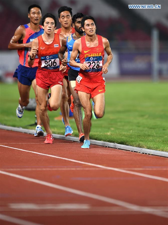 (SP)INDONESIA-JAKARTA-ASIAN GAMES-ATHLETICS-MEN'S 10000M FINAL