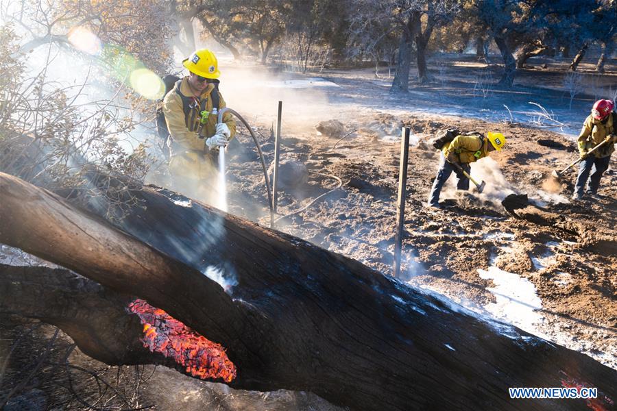 U.S.-SIMI VALLEY-WILDFIRE