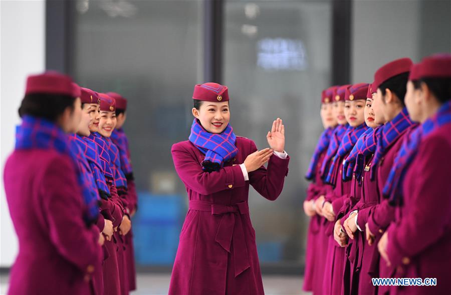 CHINA-CHONGQING-RAILWAY-PREPARATION-SPRING FESTIVAL TRAVEL RUSH (CN)