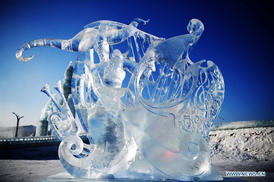 CHINA-HARBIN-ICE SCULPTURE (CN)