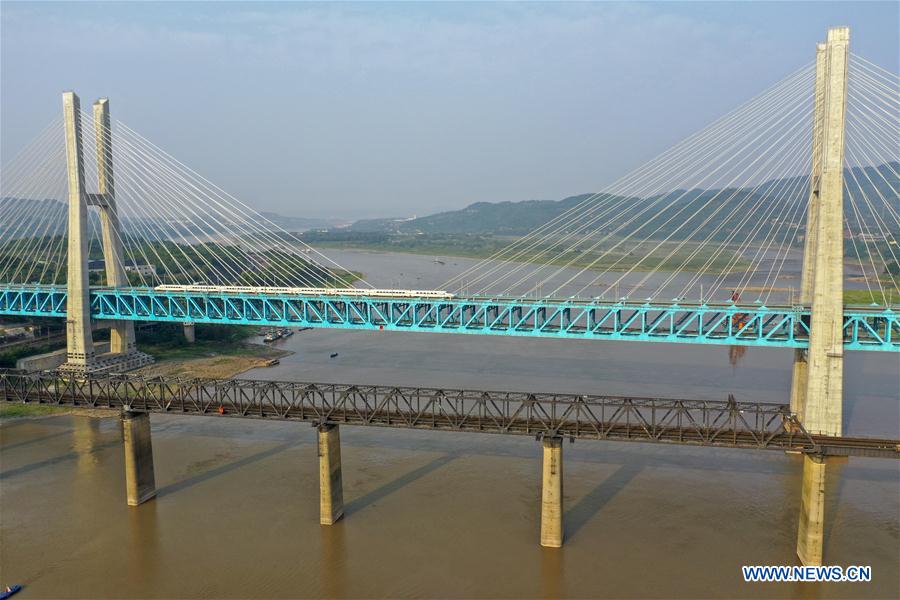 CHINA-CHONGQING-BAISHATUO YANGTZE RIVER RAILWAY BRIDGE (CN)