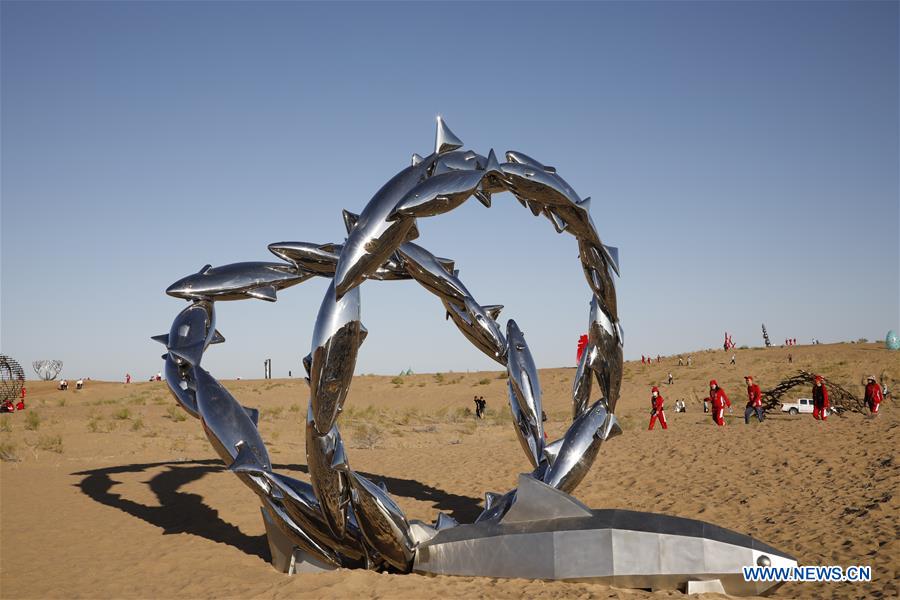 CHINA-GANSU-SCULPTURE-DESERT (CN)