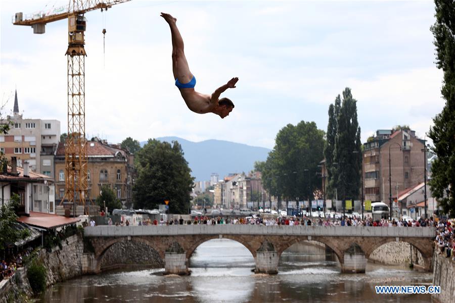 (SP)BOSNIA AND HERZEGOVINA-SARAJEVO-BENTBASA CLIFF DIVING COMPETITION