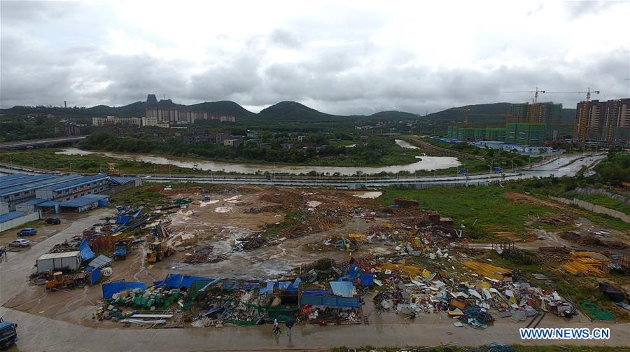 (SPOT NEWS)CHINA-HAINAN-TORNADO (CN)