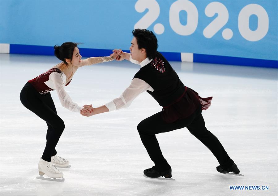 (SP)SWITZERLAND-LAUSANNE-WINTER YOG-FIGURE SKATING-PAIR SKATING FREE SKATING